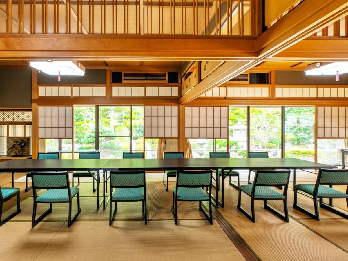 Maizuru Grand Hotel Exterior photo